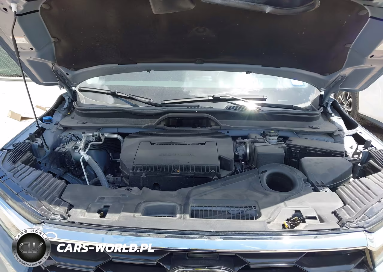 2025 Honda Pilot Touring VIN:5FNYG1H72SB062414 - 10