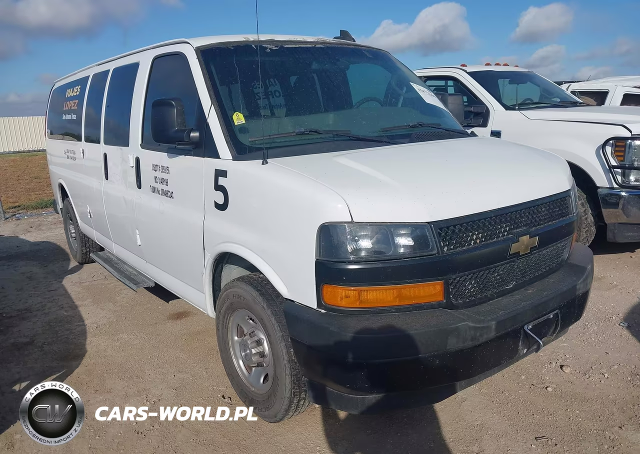 2021 Chevrolet Express Passenger Rwd 3500 Extended Wheelbase Ls VIN:1GAZGNFP9M1237101 - 1
