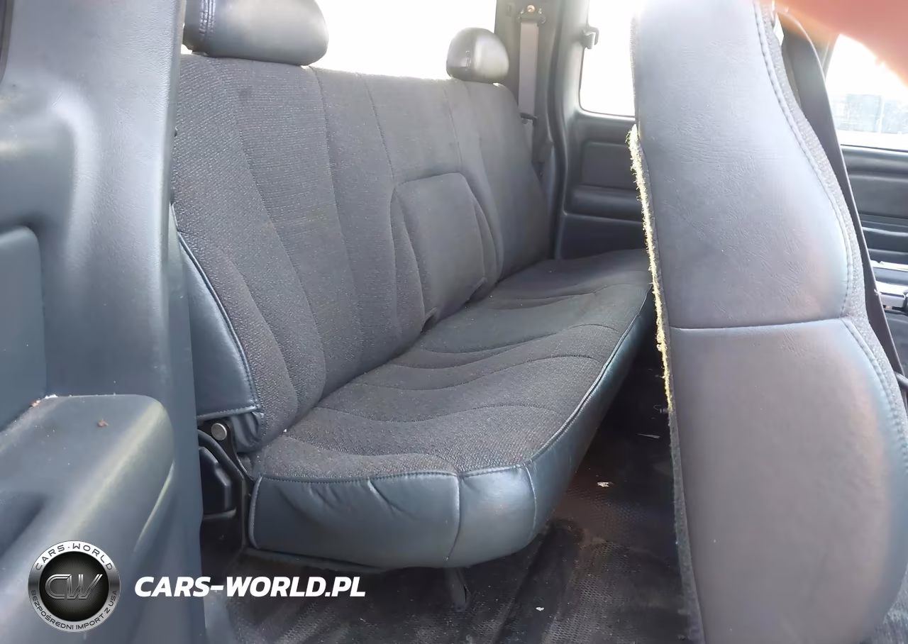 2001 Chevrolet Silverado 1500 VIN:2GCEC19V211245244 - 8