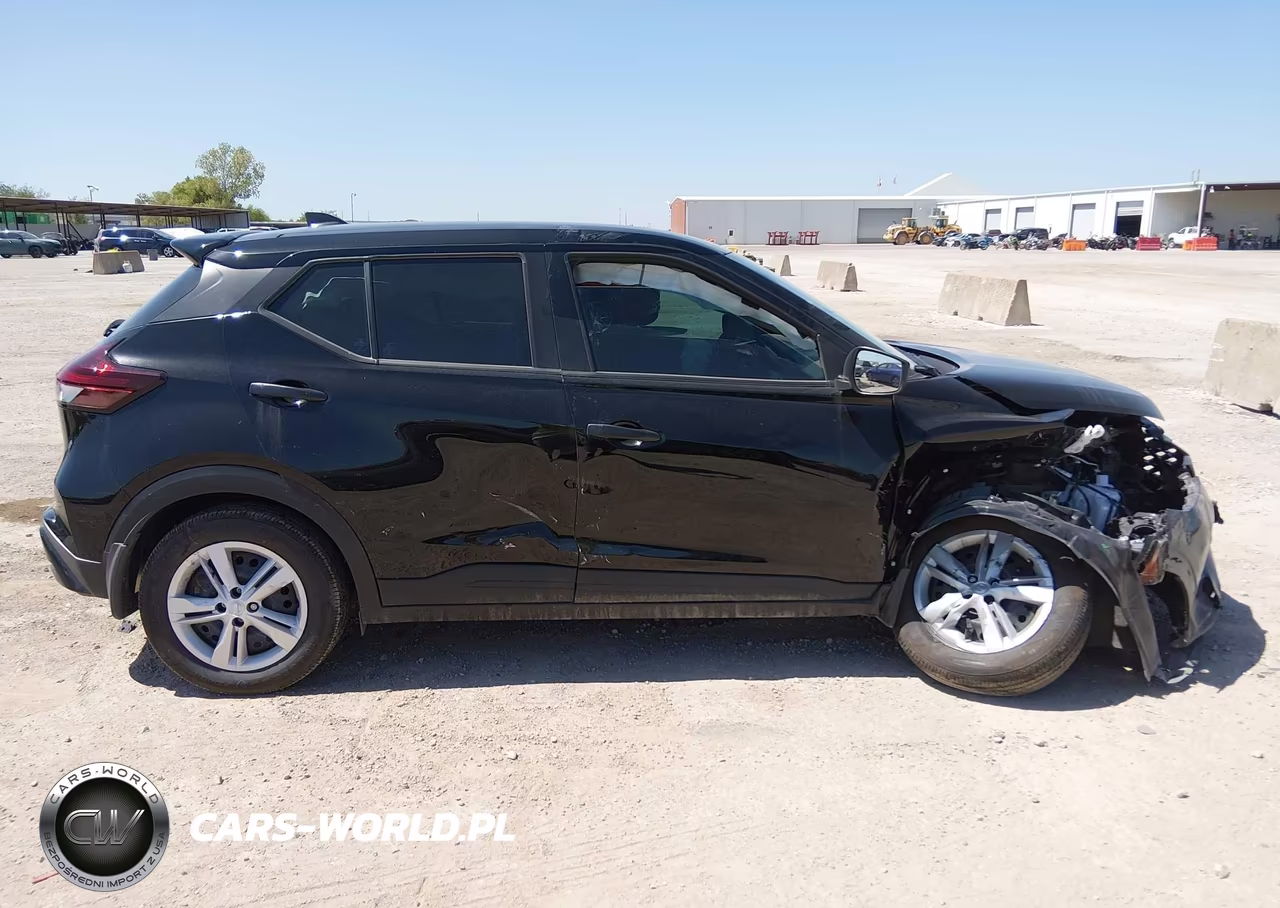 2025 Nissan Kicks Play S VIN:3N1CP5BV6SL492640 - 13