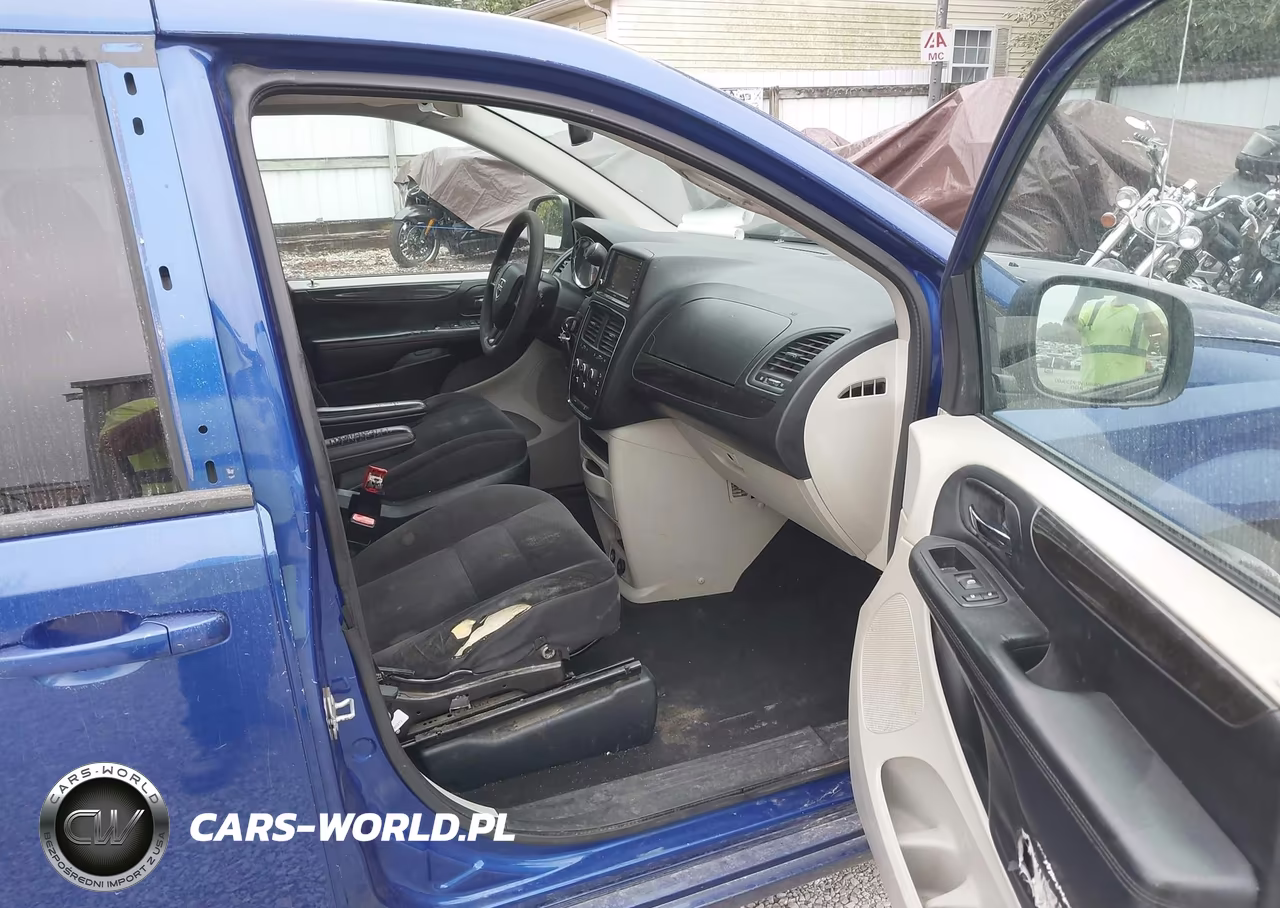 2018 Dodge Grand Caravan Se VIN:2C4RDGBG8JR313075 - 5