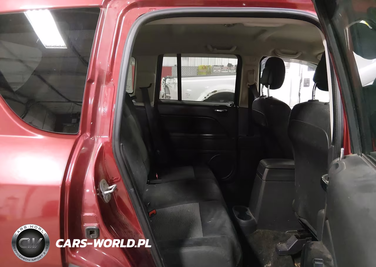 2014 Jeep Compass Sport VIN:1C4NJCBA6ED594927 - 8