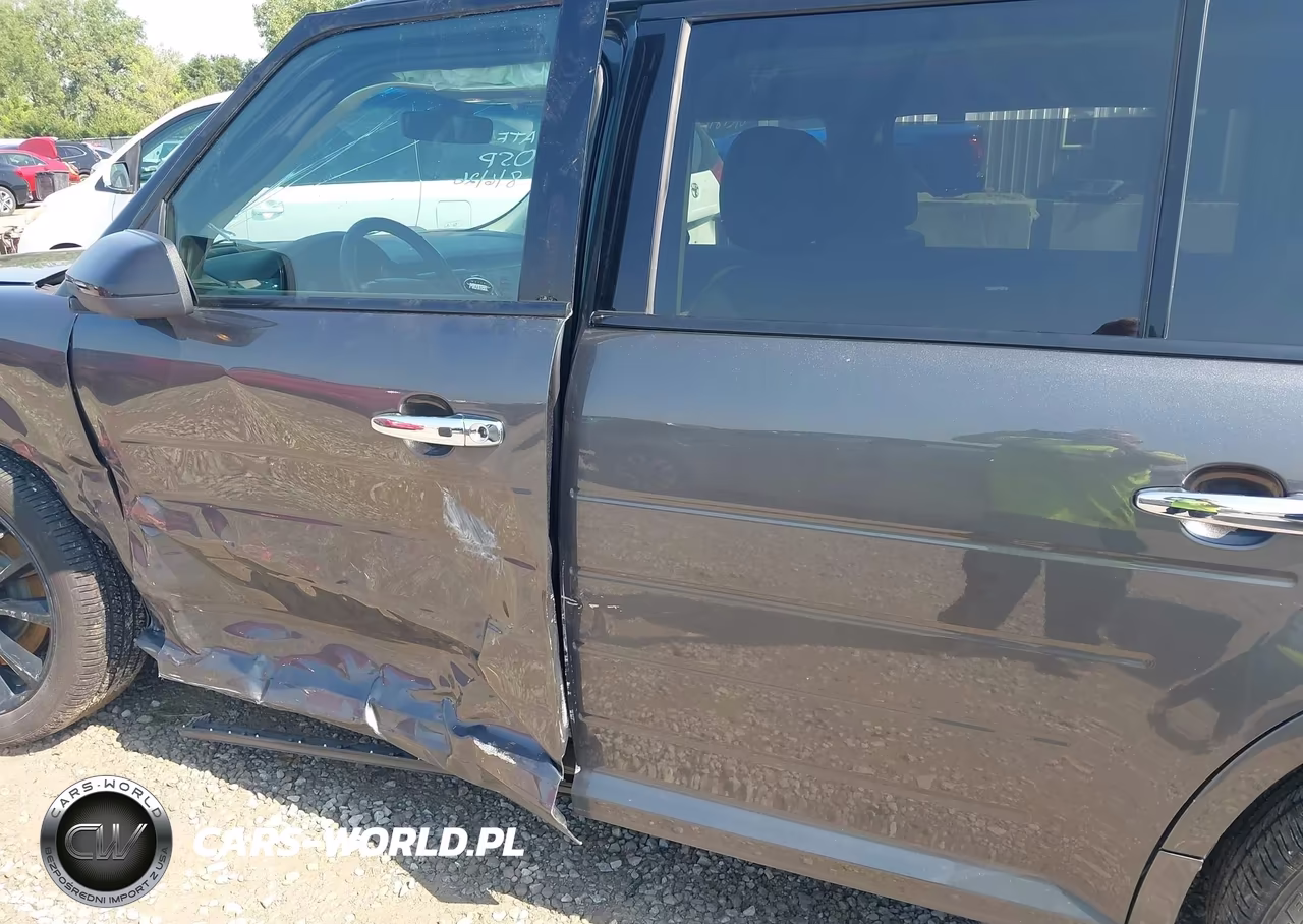 2019 Ford Flex Limited VIN:2FMHK6D85KBA20158 - 16