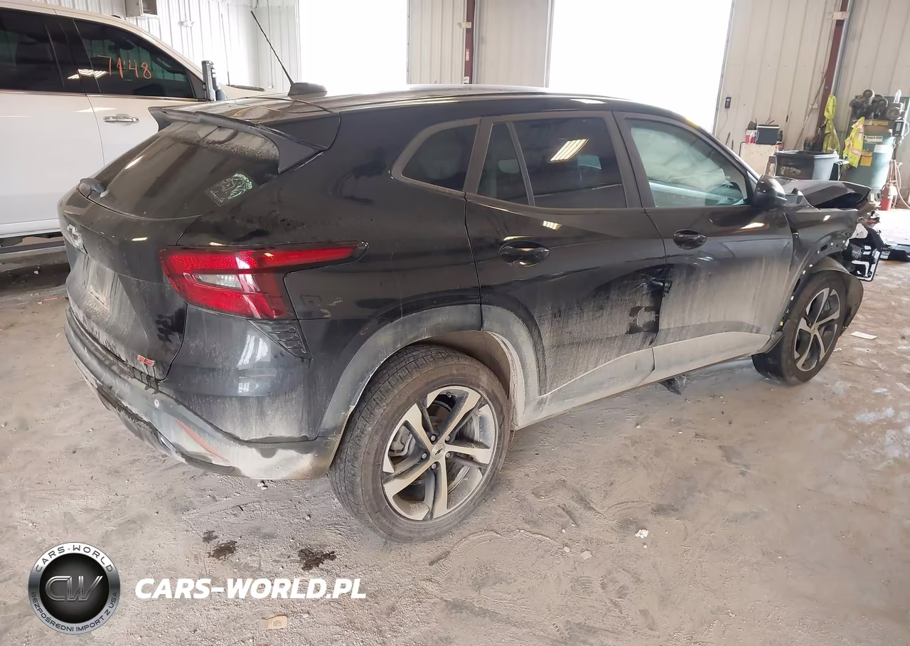 2024 Chevrolet Trax Fwd 1Rs VIN:KL77LGE23RC154946 - 4