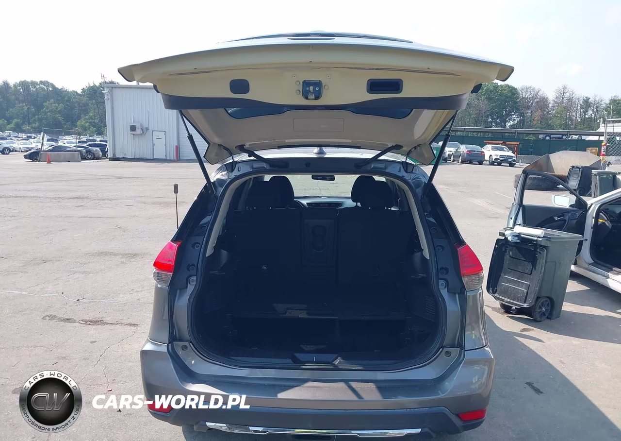 2017 Nissan Rogue S VIN:JN8AT2MV6HW261188 - 19