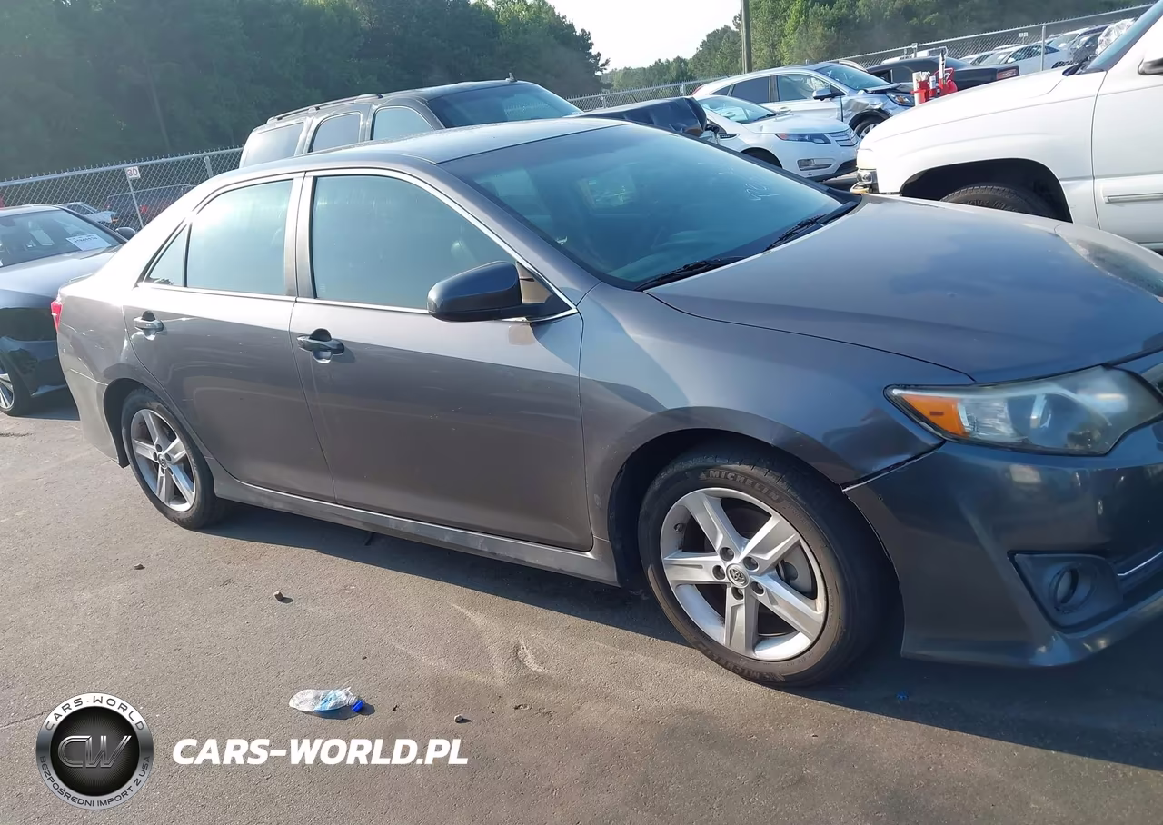 2014 Toyota Camry Se VIN:4T1BF1FK9EU785264 - 13