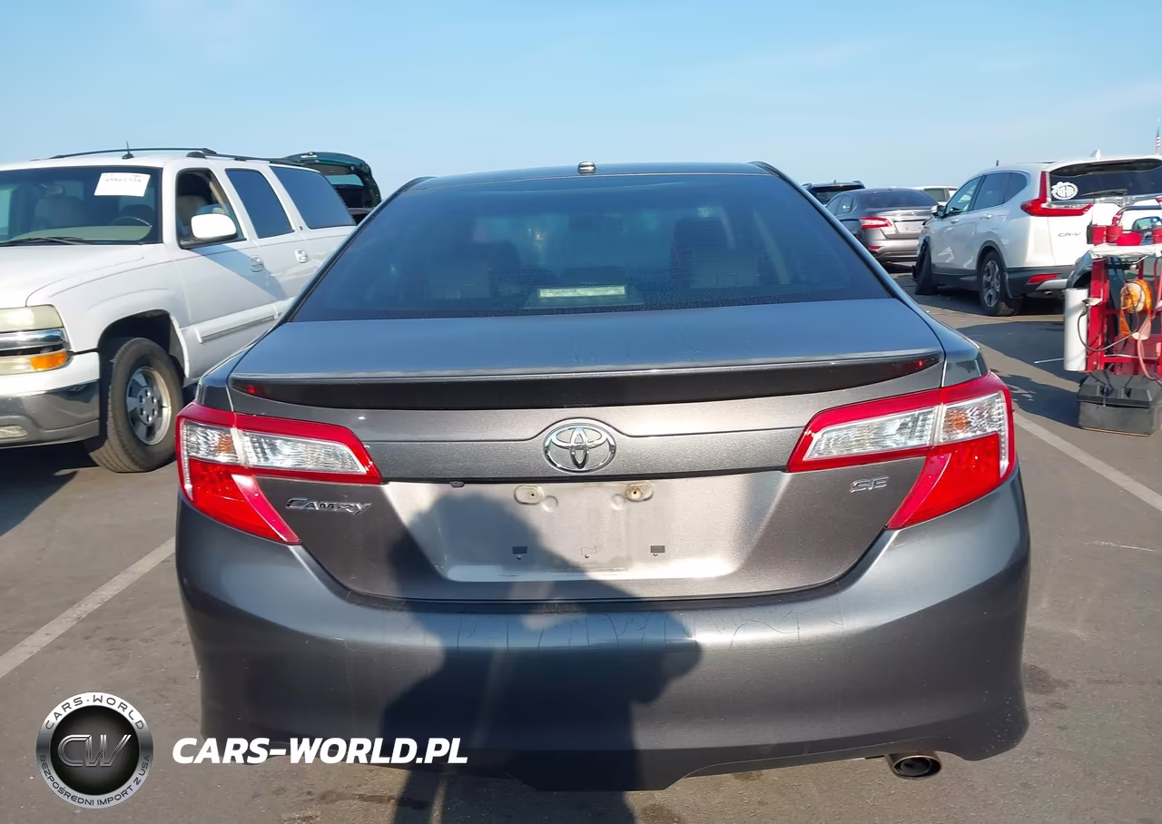 2014 Toyota Camry Se VIN:4T1BF1FK9EU785264 - 16