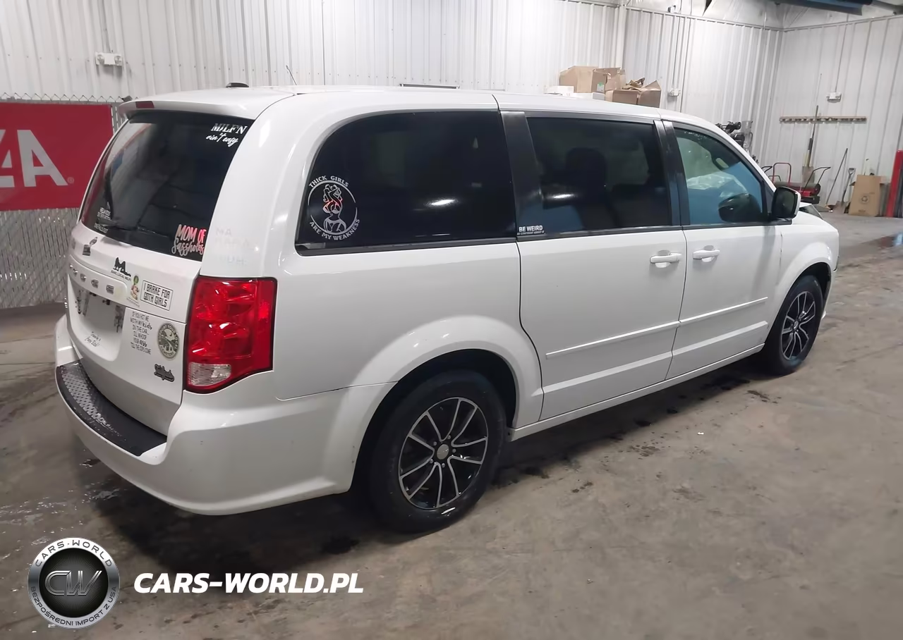 2017 Dodge Grand Caravan Sxt VIN:2C4RDGCG1HR558728 - 4