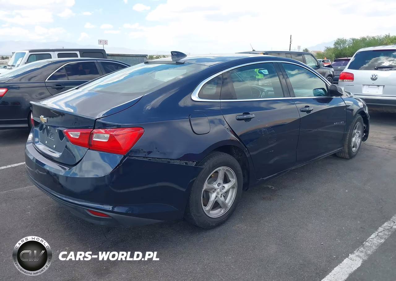 2018 Chevrolet Malibu 1Fl VIN:1G1ZC5ST7JF102163 - 4