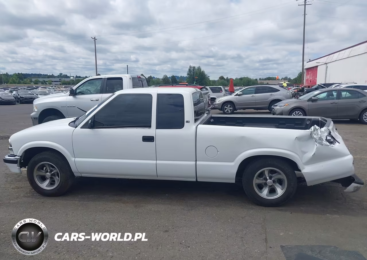 2003 Chevrolet S-10 Ls VIN:1GCCS19X938185698 - 15