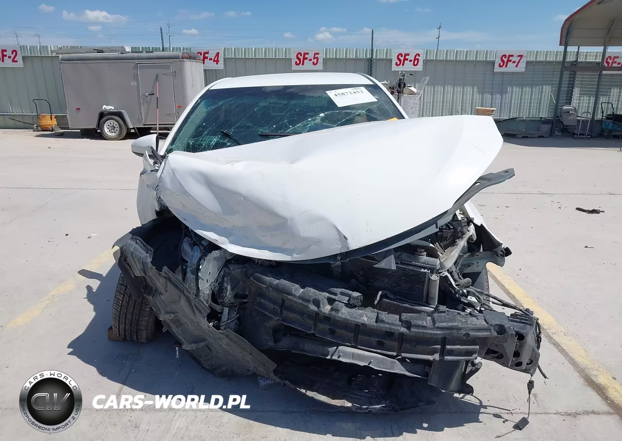 2016 Toyota Camry Le VIN:4T4BF1FK9GR519624 - 13