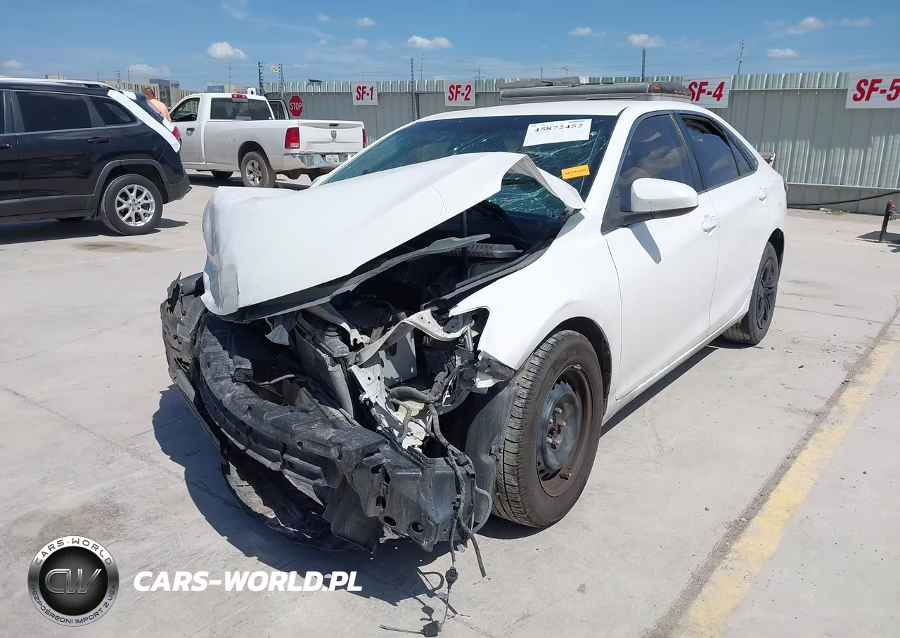 2016 Toyota Camry Le VIN:4T4BF1FK9GR519624 - 2