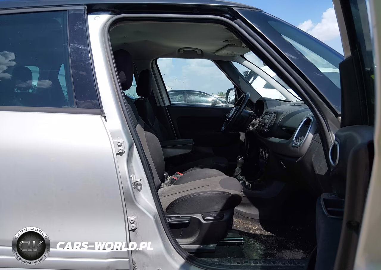 2015 Fiat 500L Easy VIN:ZFBCFABHXFZ032613 - 5