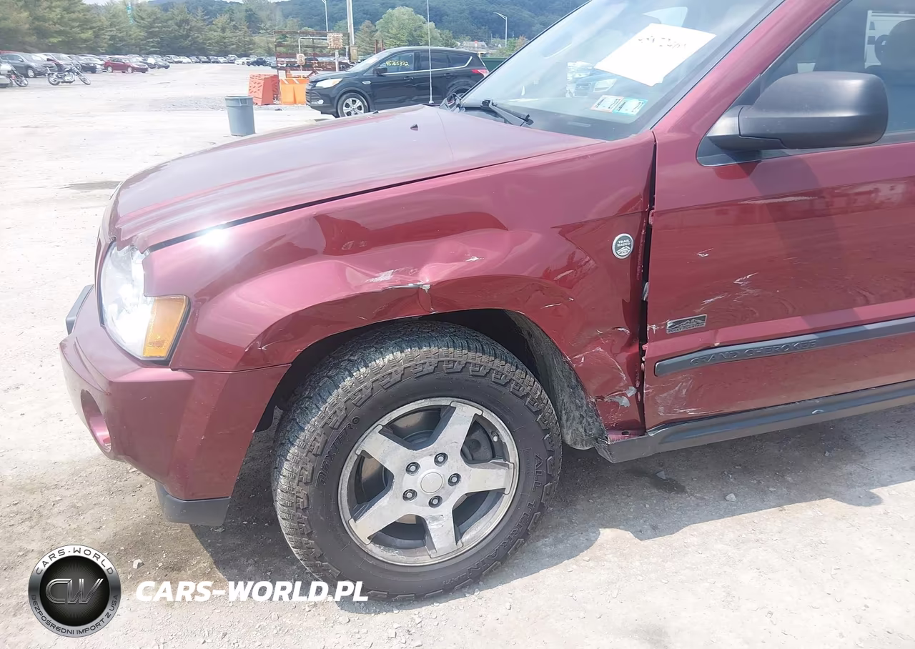 2007 Jeep Grand Cherokee Laredo VIN:1J8HR48N87C651765 - 6