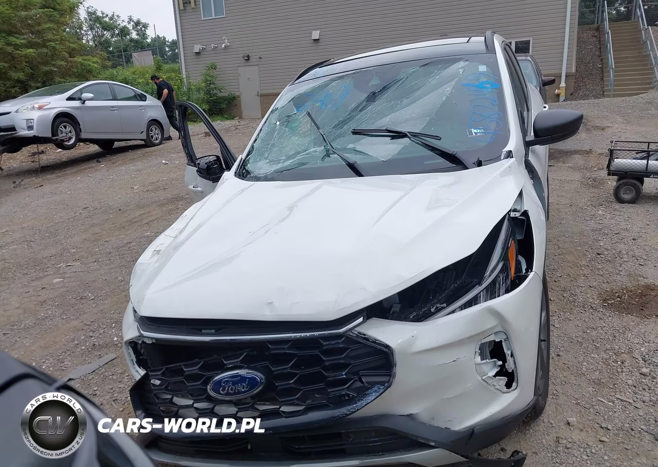 2025 Ford Escape St-Line VIN:1FMCU9MN0SUB65257 - 13