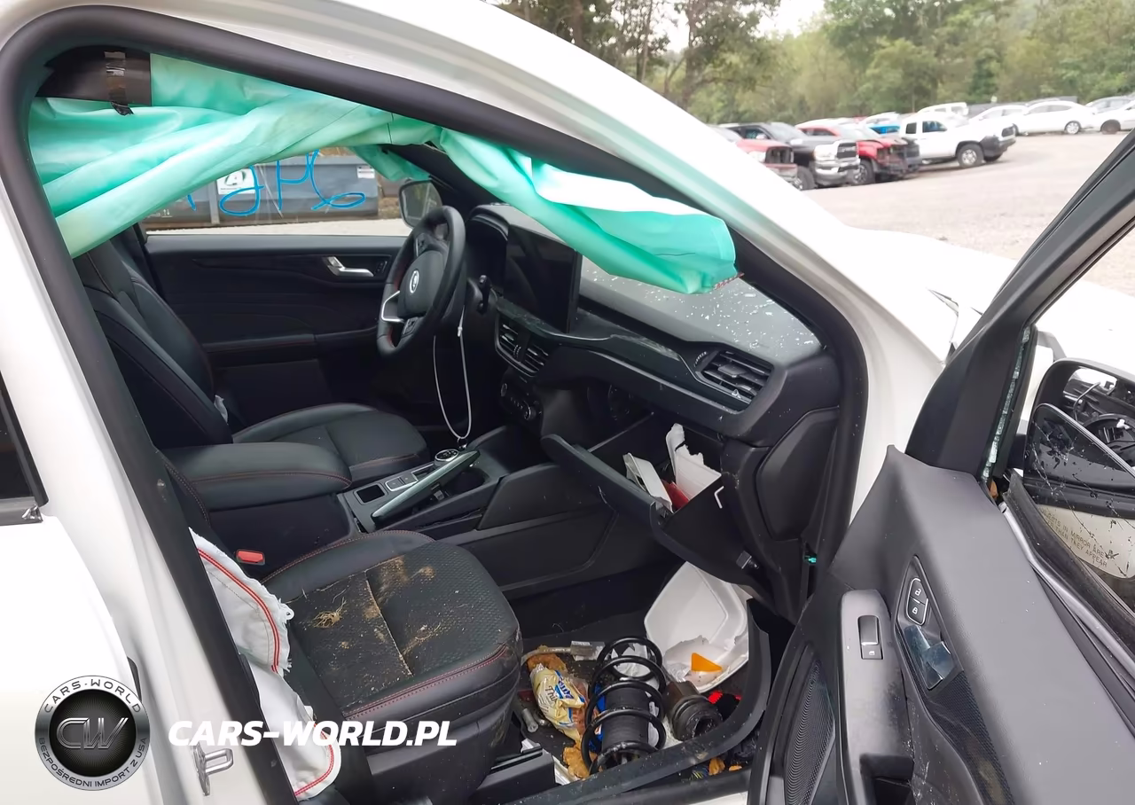 2025 Ford Escape St-Line VIN:1FMCU9MN0SUB65257 - 5