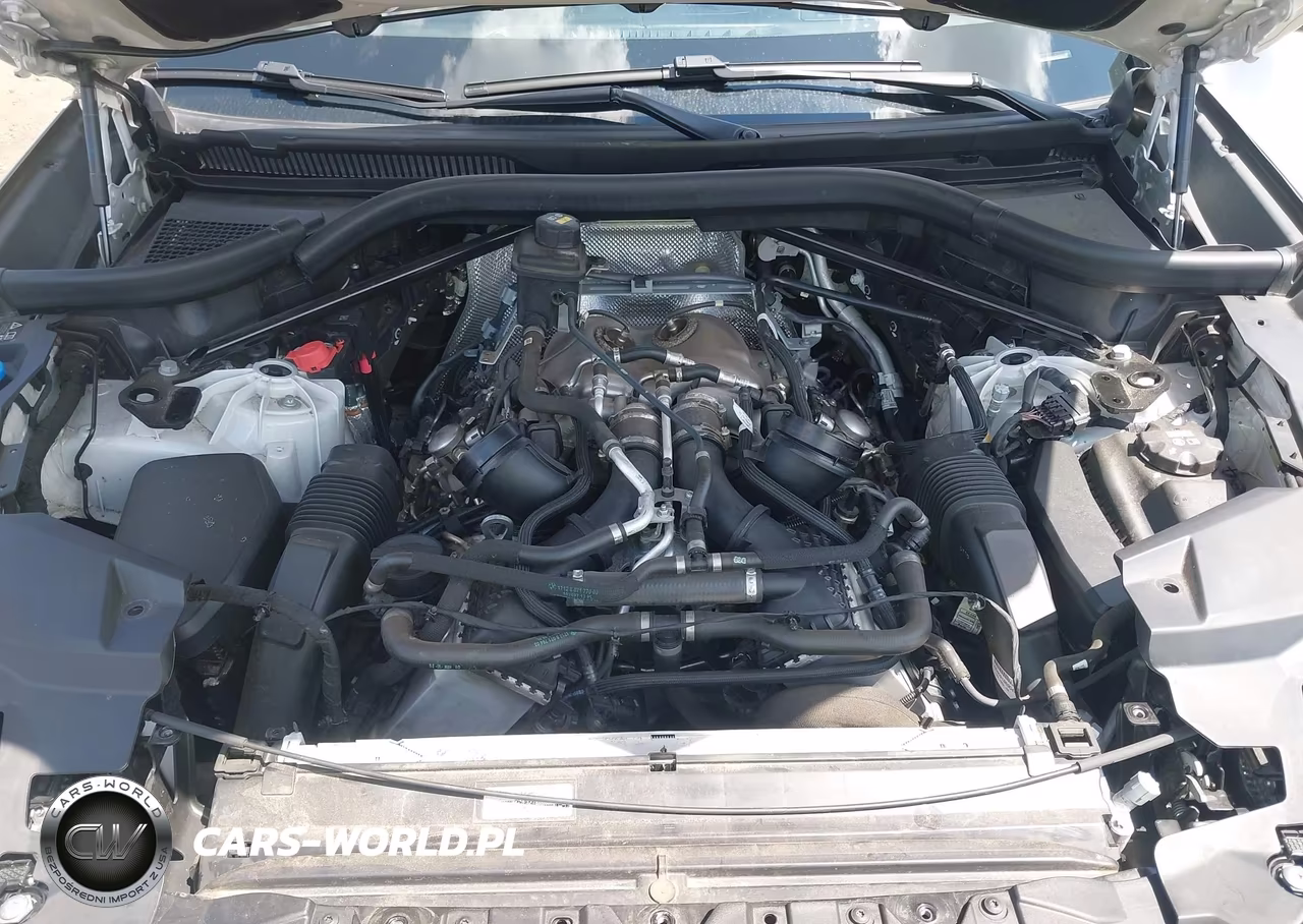2021 BMW X5 M VIN:5YMJU0C07M9D80342 - 10