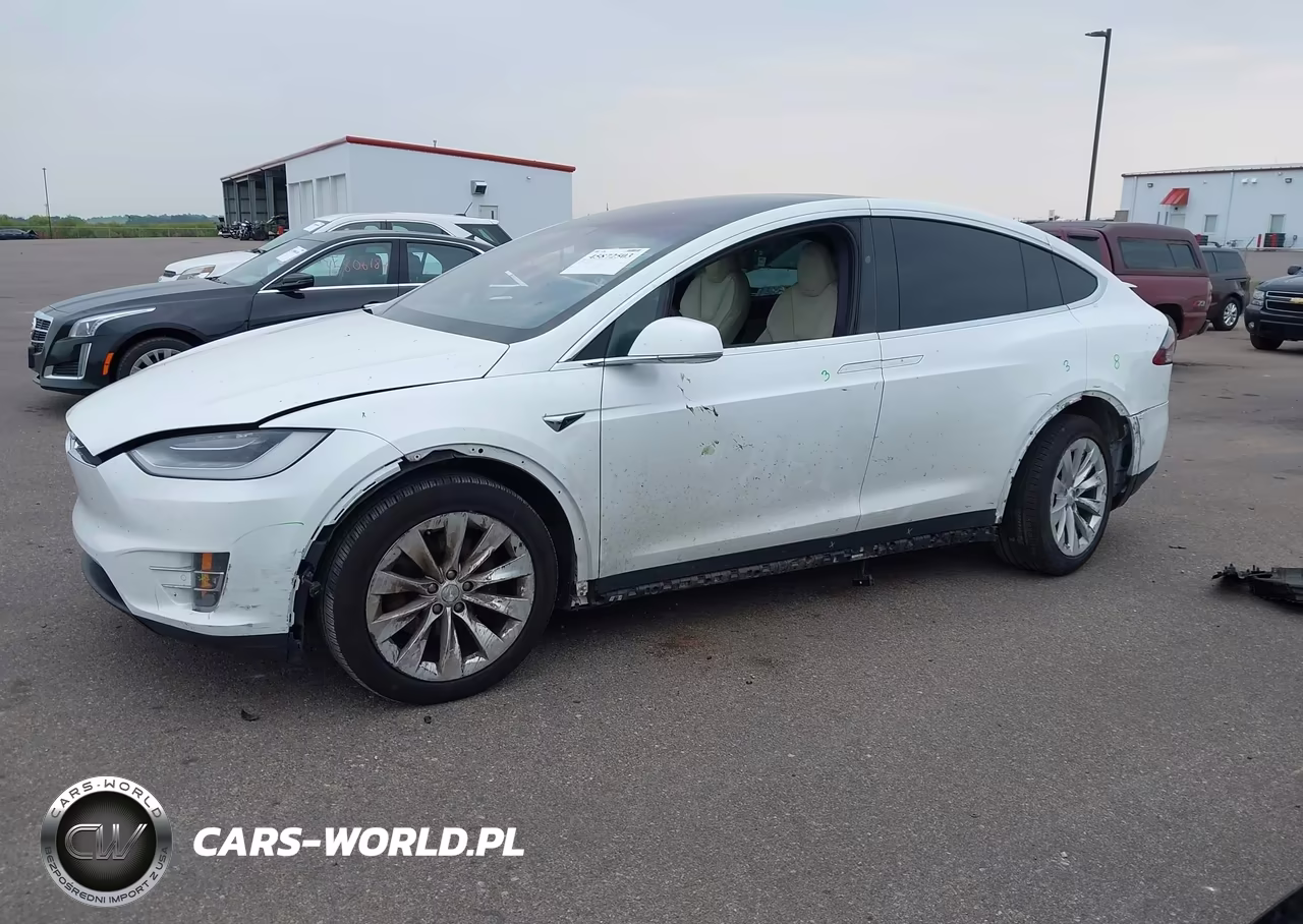 2020 Tesla Model X Long Range Dual Motor All-Wheel Drive-Long Range Plus Dual Motor All-Wheel Drive VIN:5YJXCBE2XLF231411 - 15