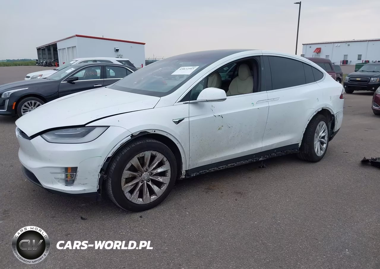 2020 Tesla Model X Long Range Dual Motor All-Wheel Drive-Long Range Plus Dual Motor All-Wheel Drive VIN:5YJXCBE2XLF231411 - 2