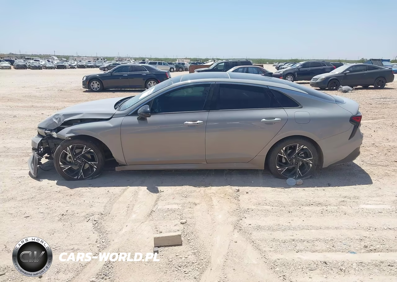 2025 Kia K5 Gt-Line VIN:KNAG64J73S5389736 - 14
