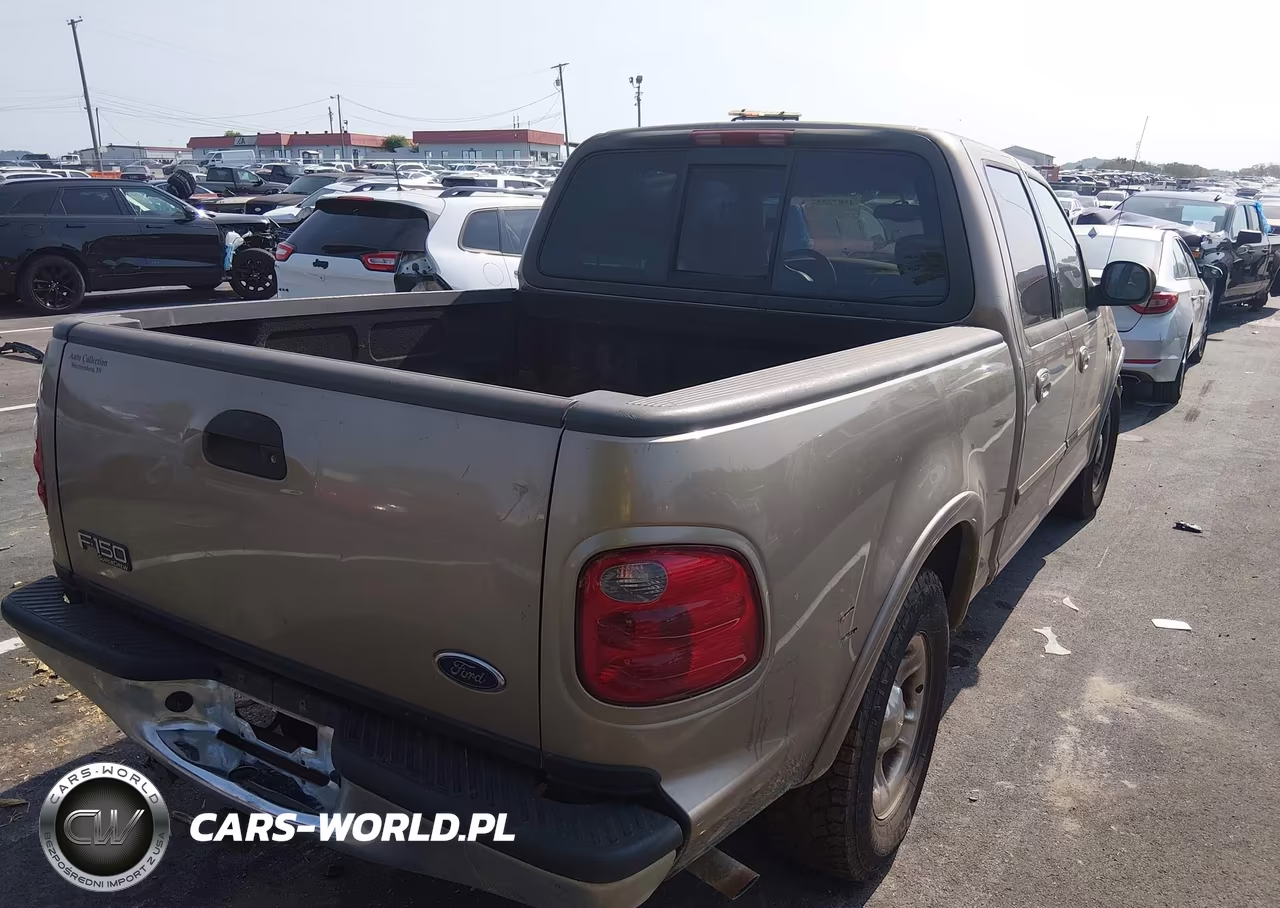 2001 Ford F-150 Harley-Davidson Edition-King Ranch Edition-Lariat-Xlt VIN:1FTRW07L11KF66793 - 4