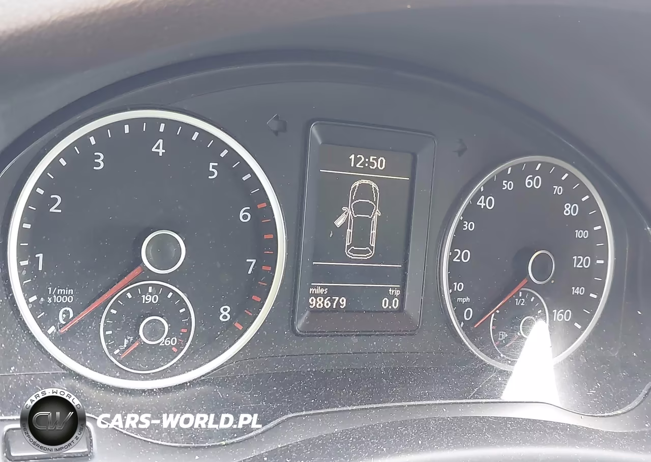 2012 Volkswagen Tiguan Le VIN:WVGAV7AX7CW569774 - 7