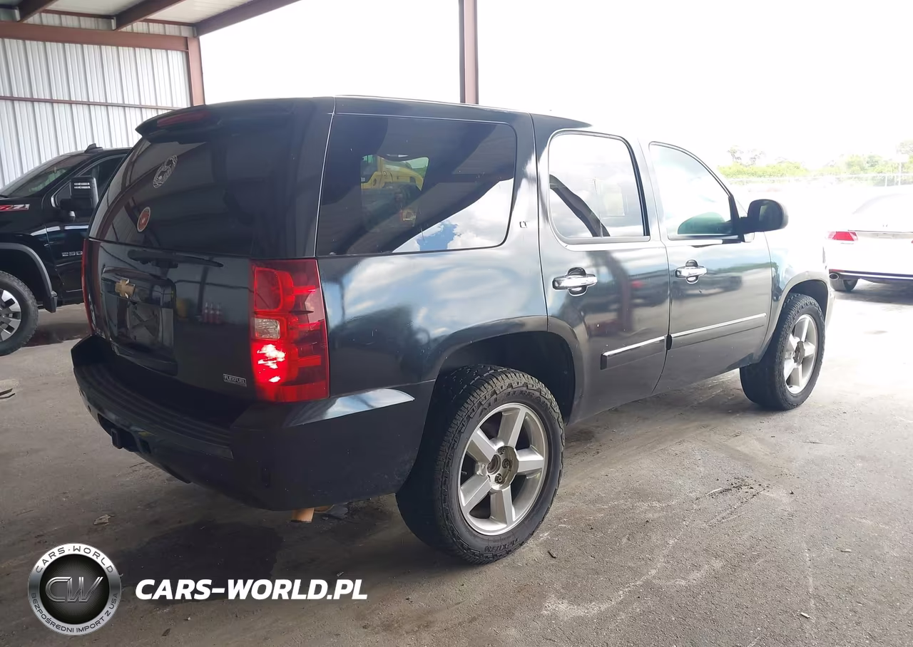 2011 Chevrolet Tahoe Lt VIN:1GNSCBE08BR114337 - 4