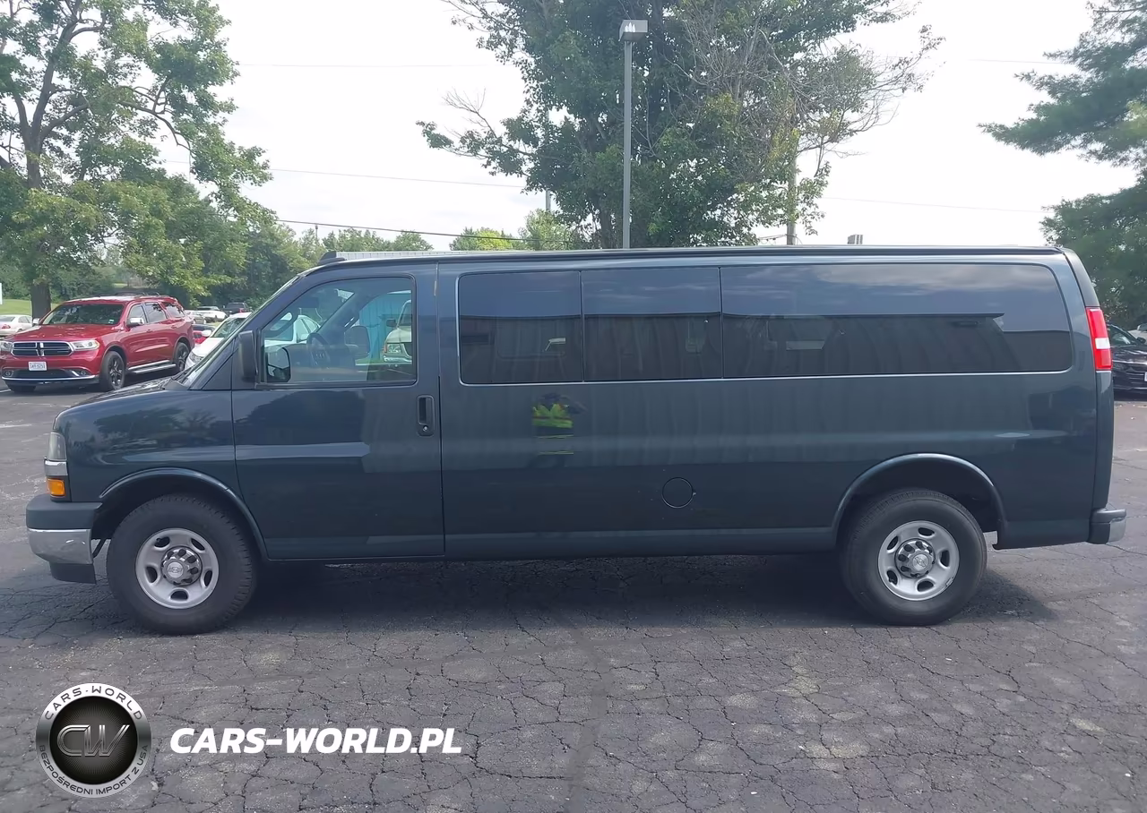 2018 Chevrolet Express 3500 Lt VIN:1GAZGPFGXJ1232352 - 14
