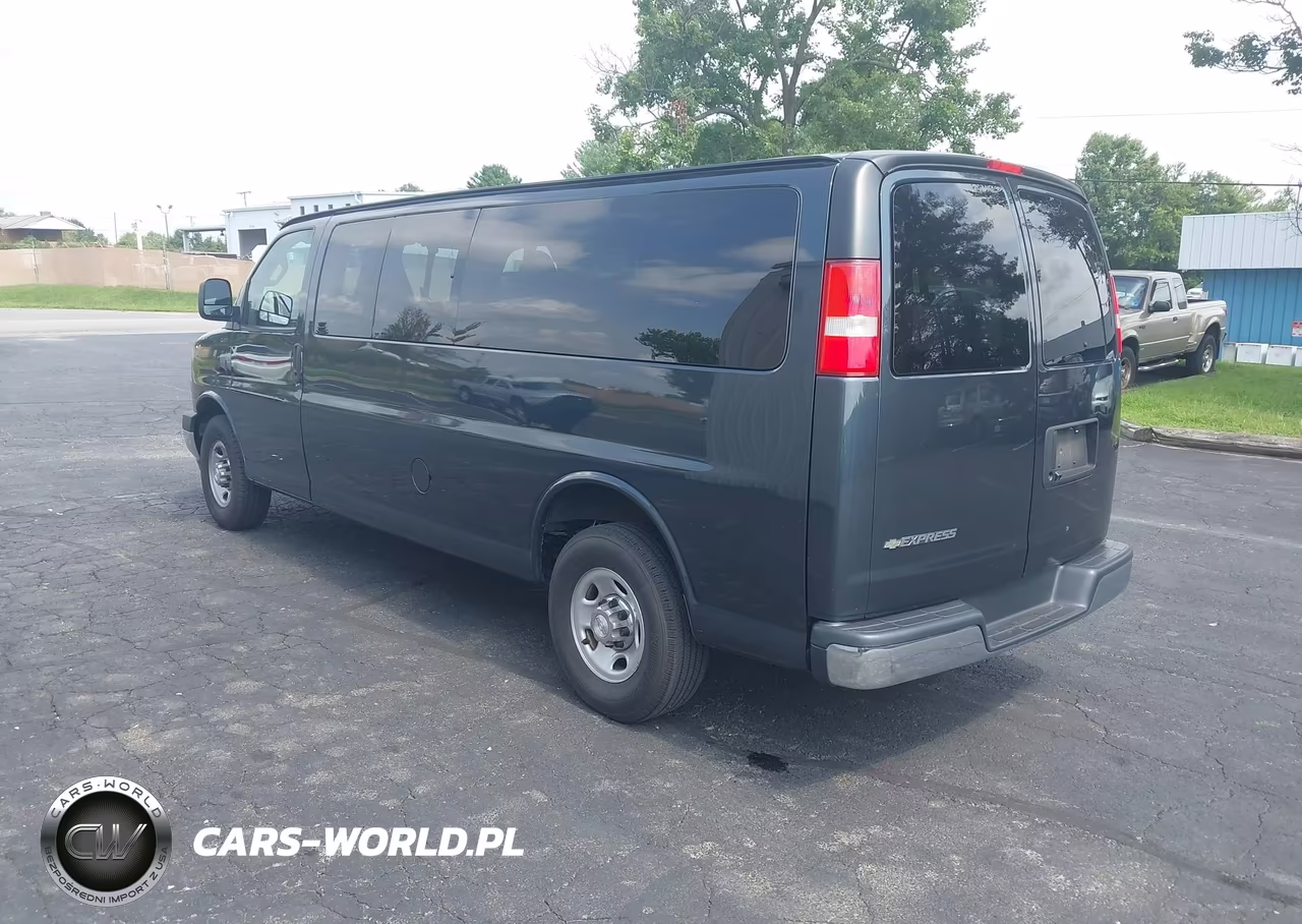2018 Chevrolet Express 3500 Lt VIN:1GAZGPFGXJ1232352 - 3