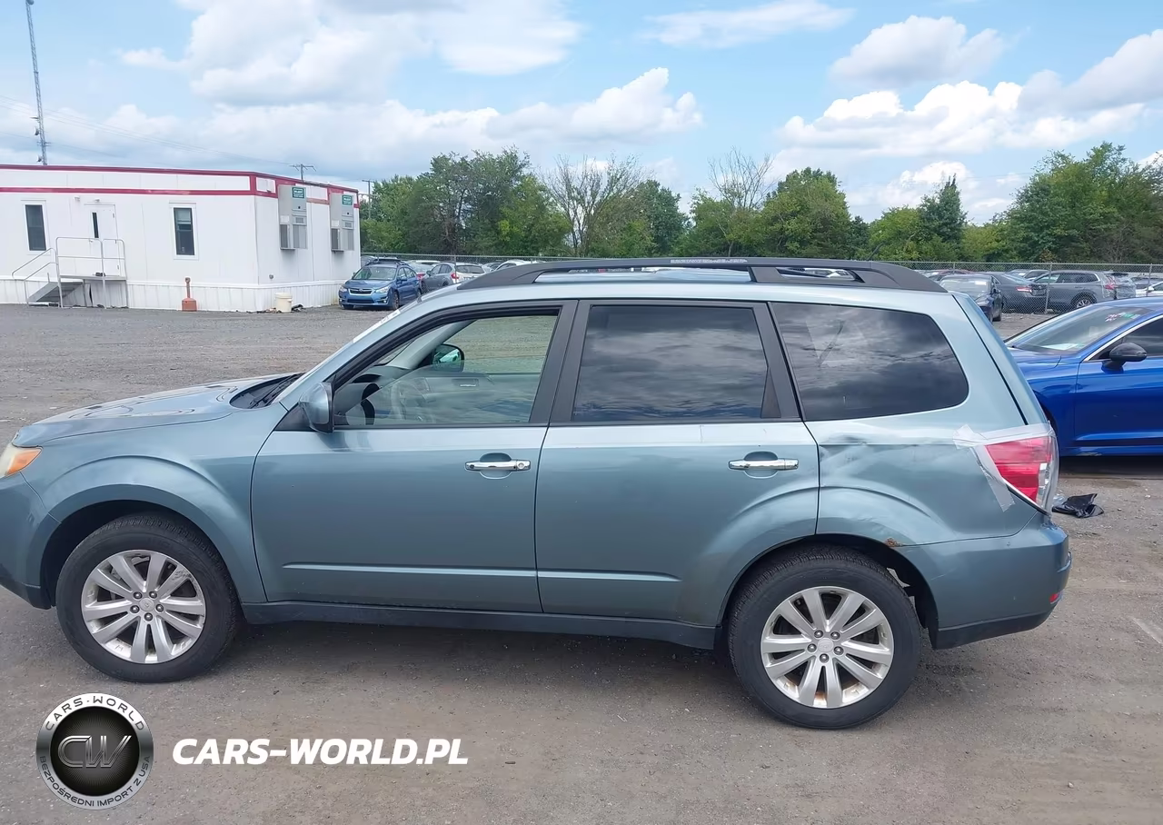 2012 Subaru Forester 2.5X Premium VIN:JF2SHADC4CH421769 - 14