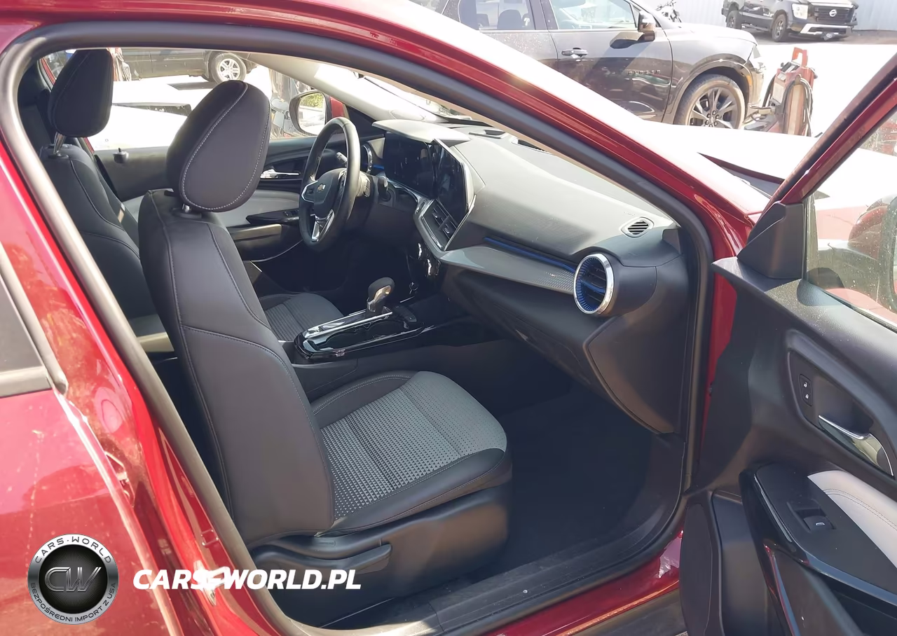 2025 Chevrolet Trax Fwd Lt VIN:KL77LHEP8SC239577 - 5