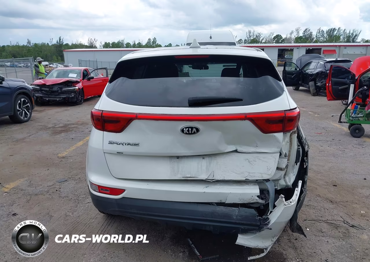 2018 Kia Sportage Lx VIN:KNDPMCAC9J7347851 - 17
