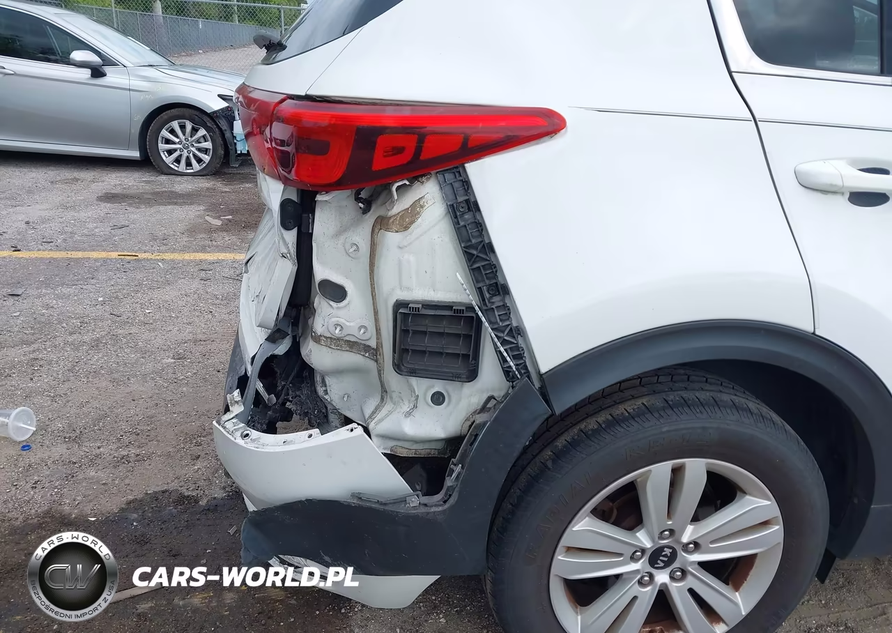 2018 Kia Sportage Lx VIN:KNDPMCAC9J7347851 - 6