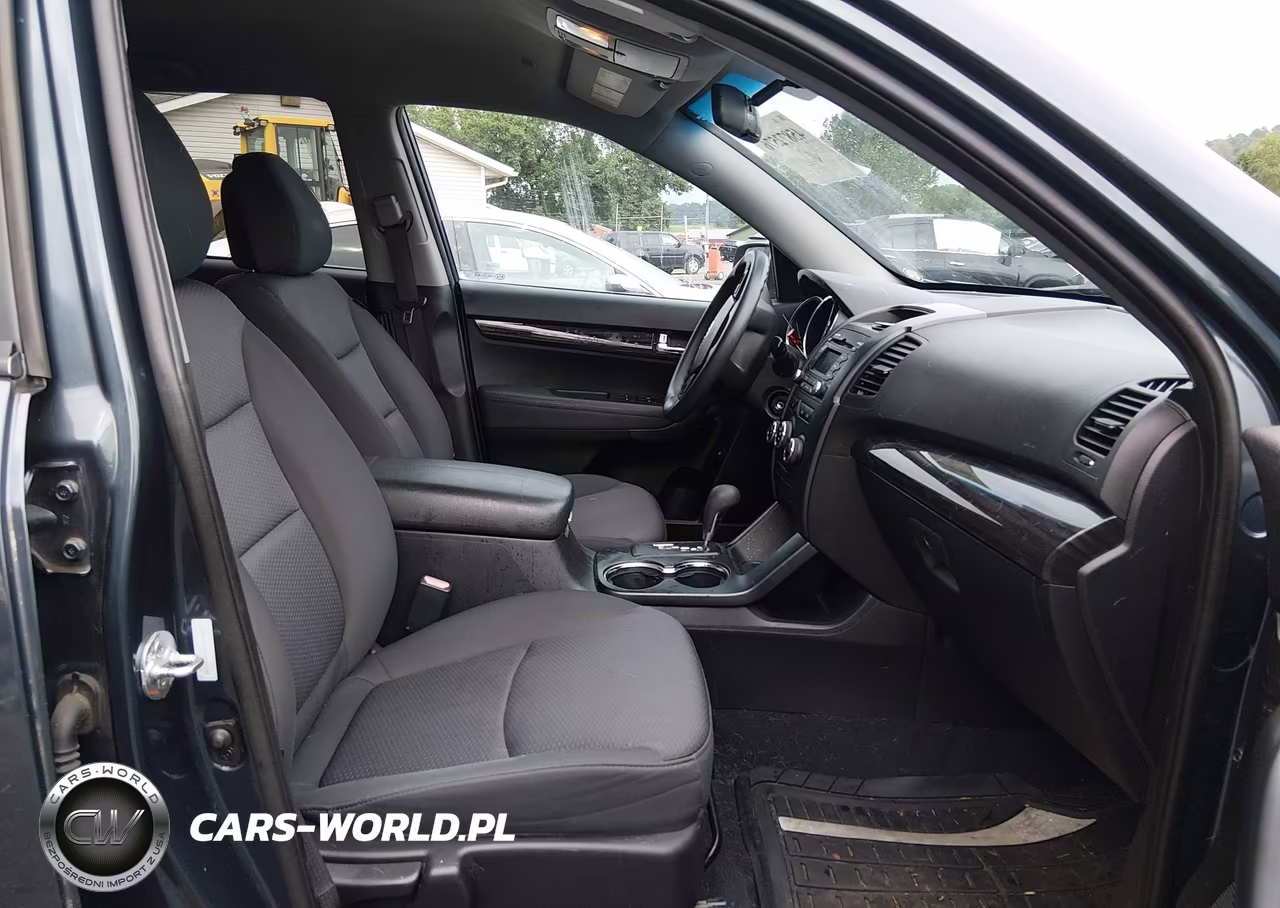 2012 Kia Sorento Lx V6 VIN:5XYKTDA26CG191350 - 5