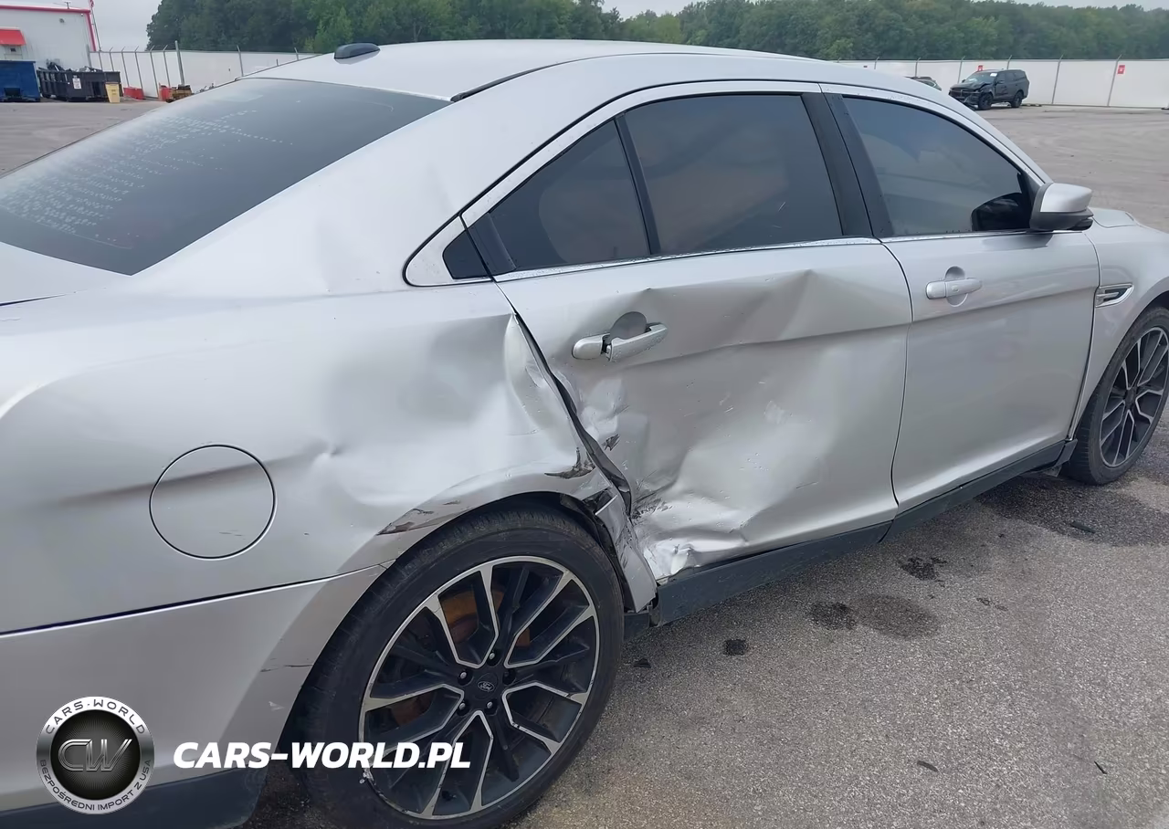 2017 Ford Taurus Sel VIN:1FAHP2E88HG125507 - 6