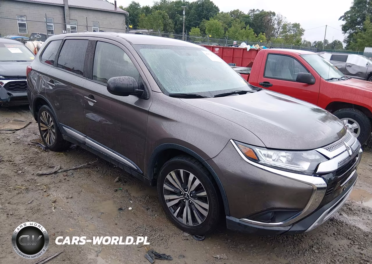 2019 Mitsubishi Outlander Es