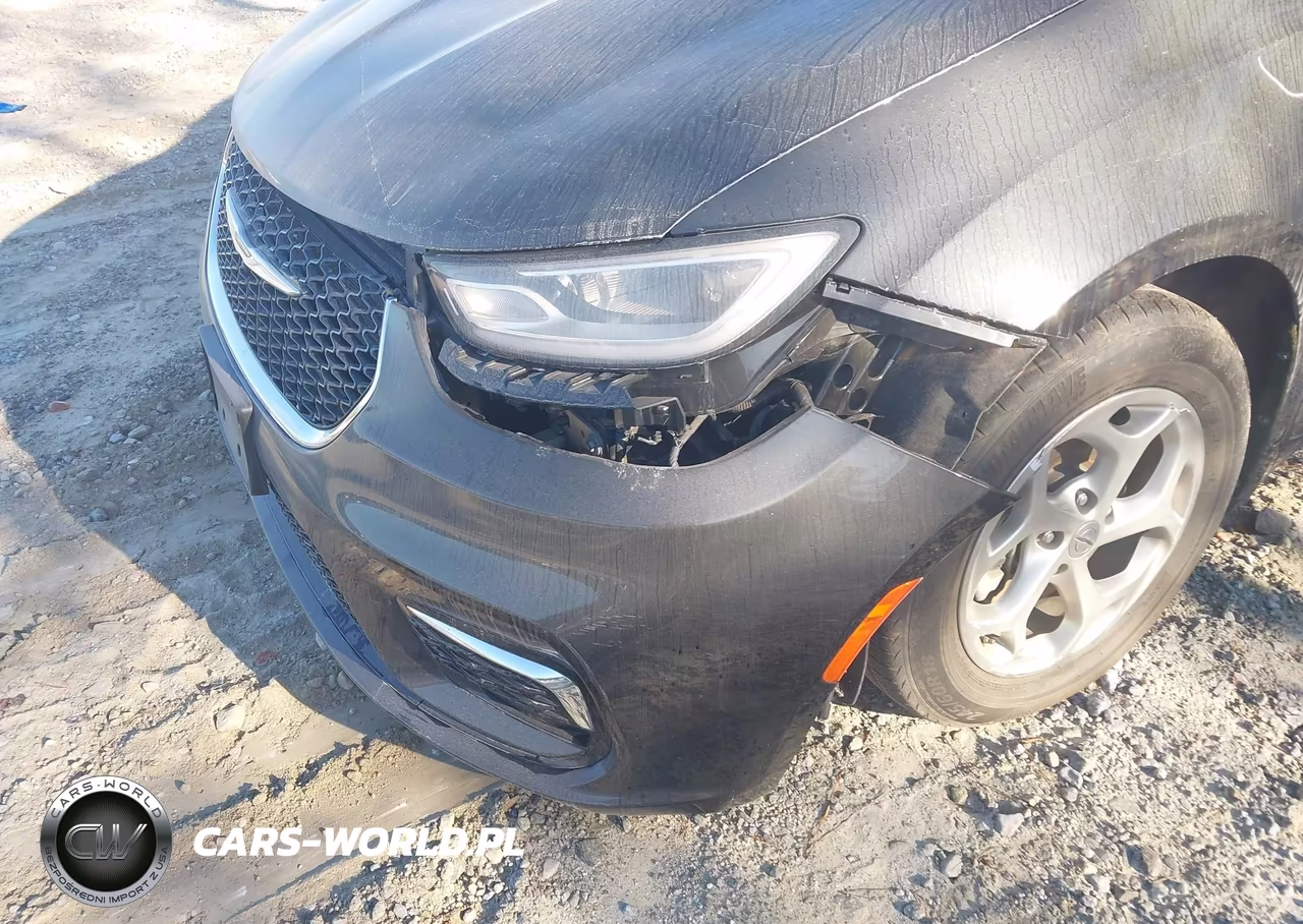 2023 Chrysler Pacifica Limited VIN:2C4RC1GG9PR559408 - 6