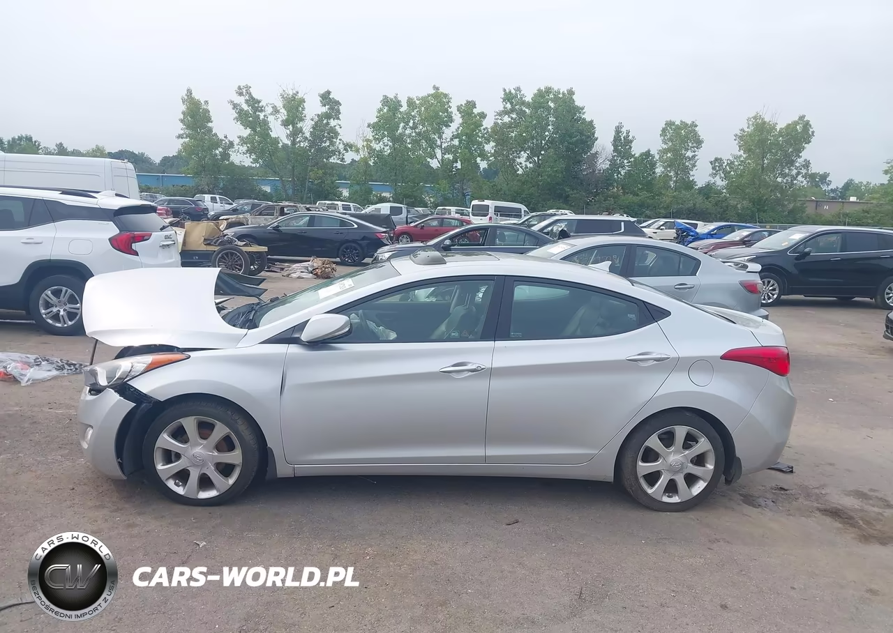 2013 Hyundai Elantra Limited VIN:KMHDH4AE4DU637558 - 14