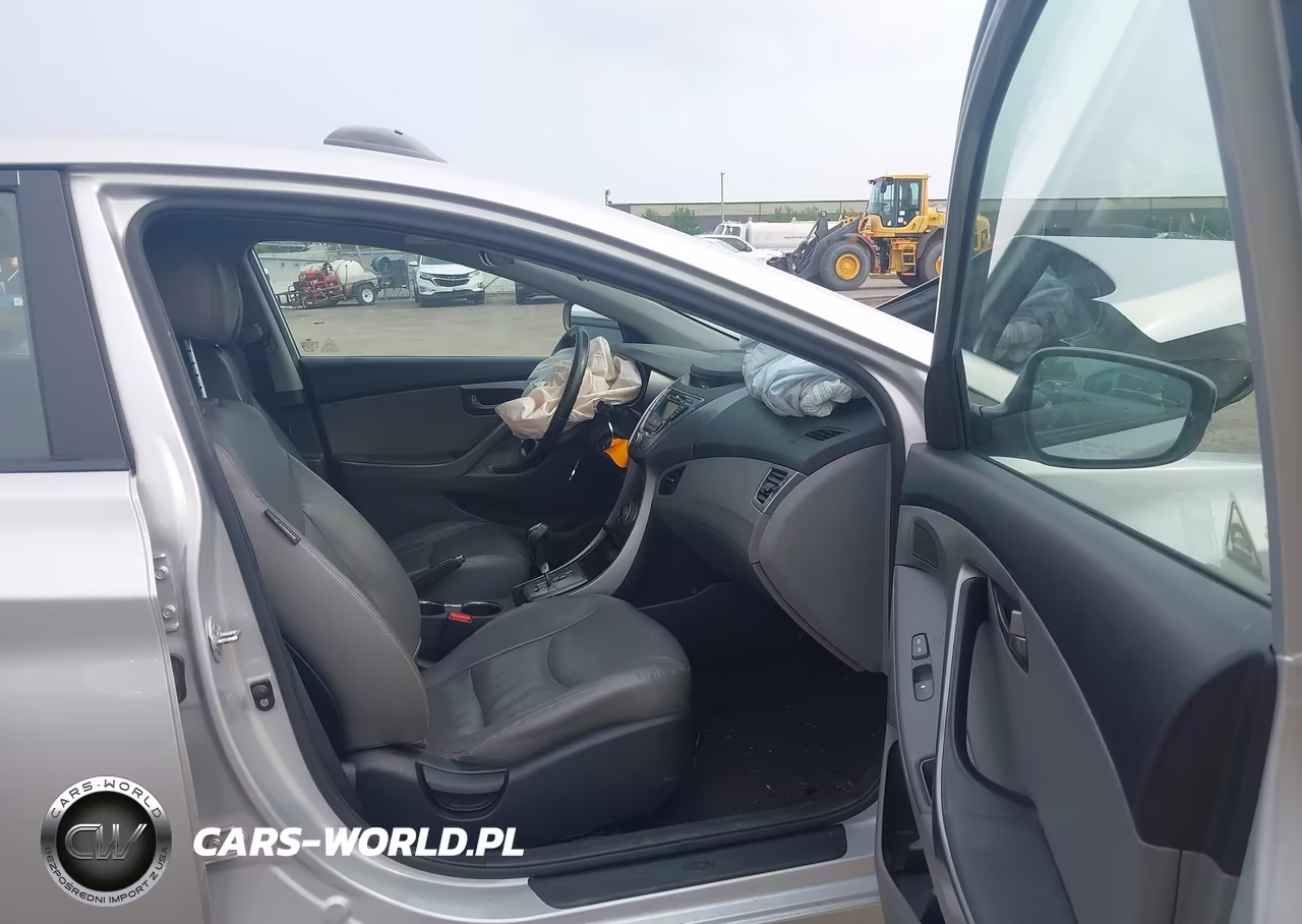 2013 Hyundai Elantra Limited VIN:KMHDH4AE4DU637558 - 5