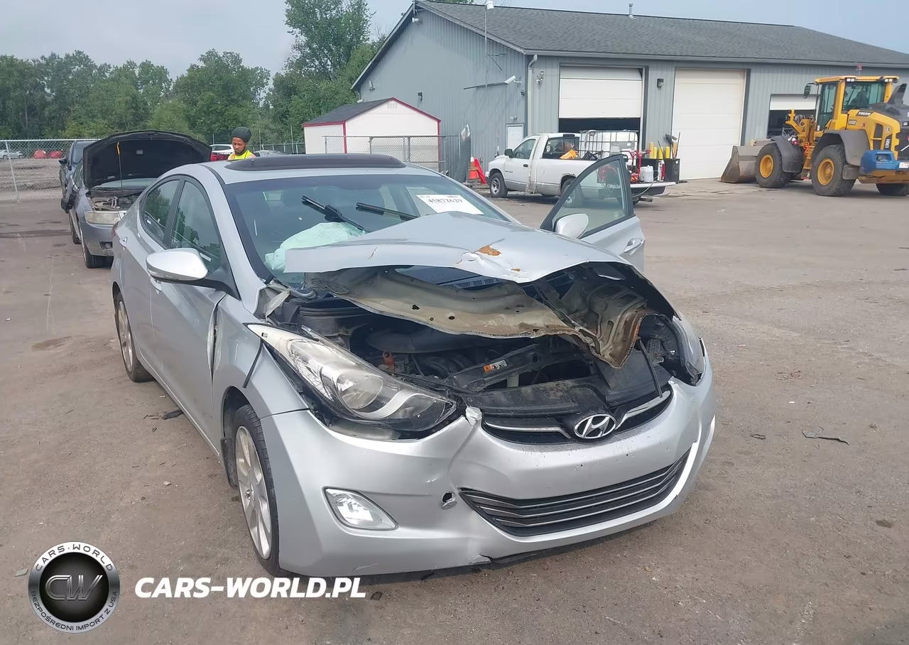2013 Hyundai Elantra Limited VIN:KMHDH4AE4DU637558 - 6