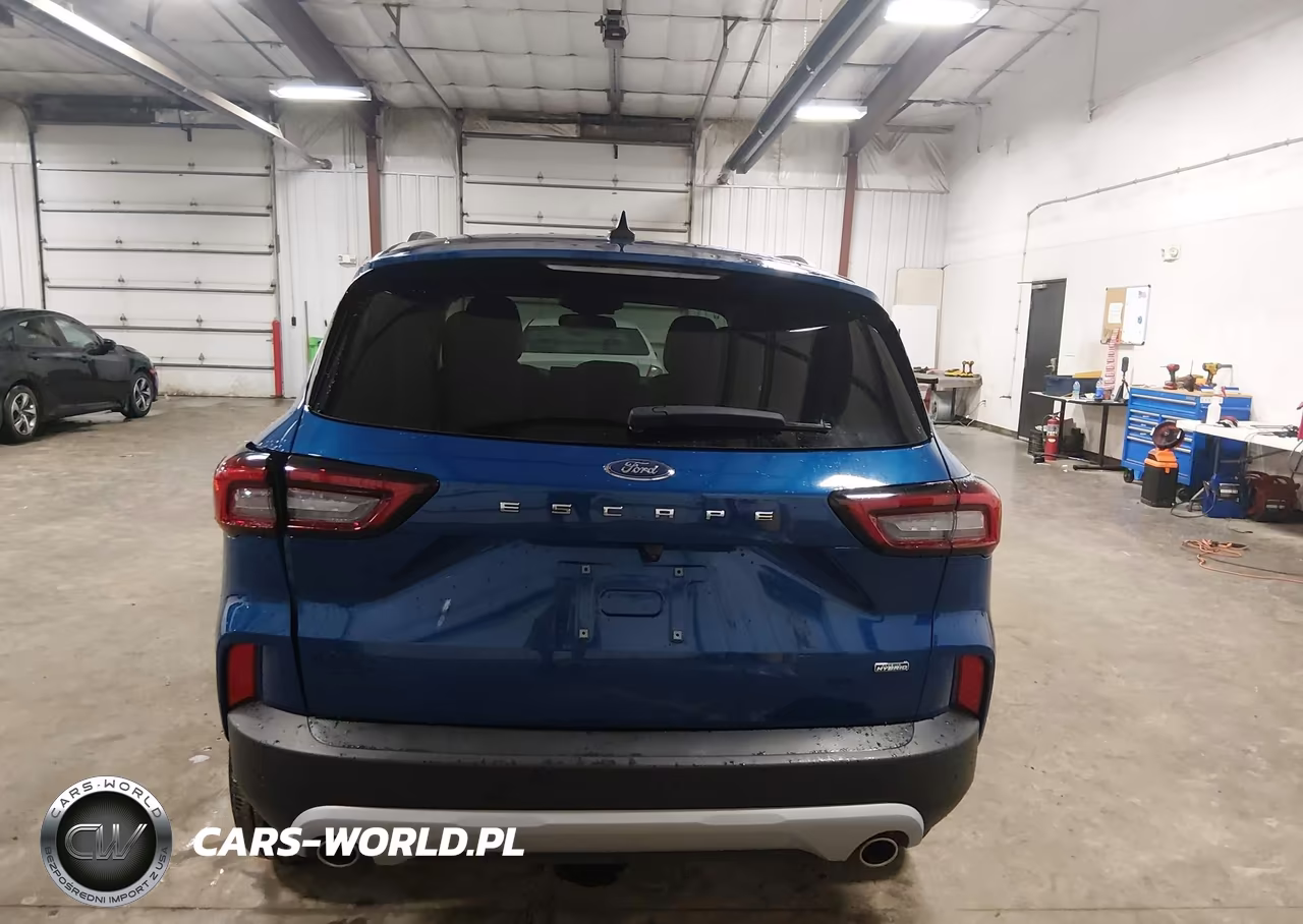 2023 Ford Escape Phev VIN:1FMCU0E17PUA28377 - 17