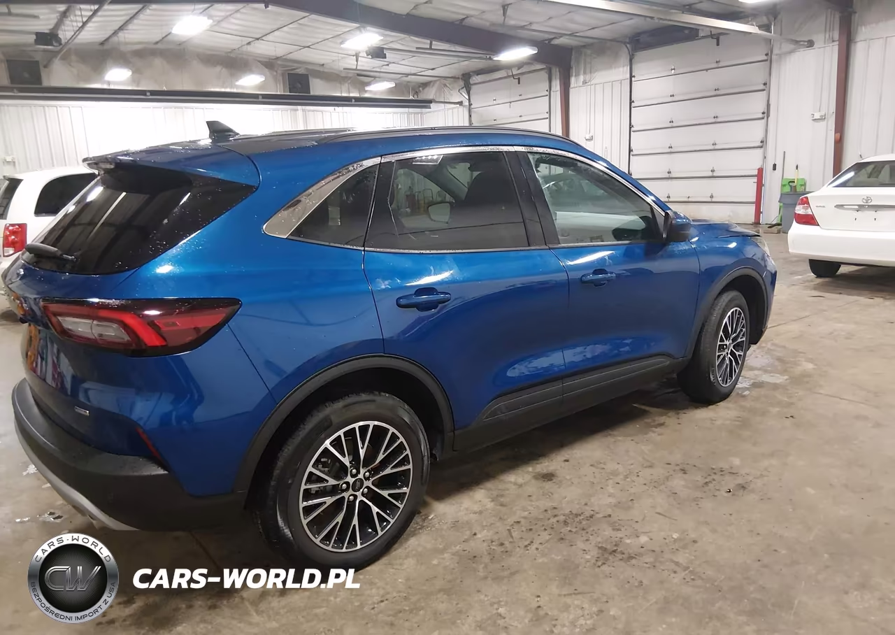2023 Ford Escape Phev VIN:1FMCU0E17PUA28377 - 4