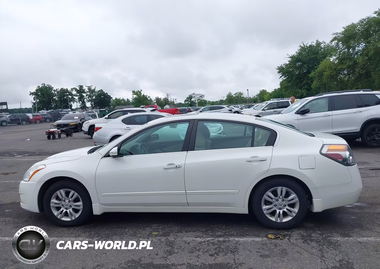 2011 Nissan Altima 2.5 S VIN:1N4AL2AP0BN433977 - 14