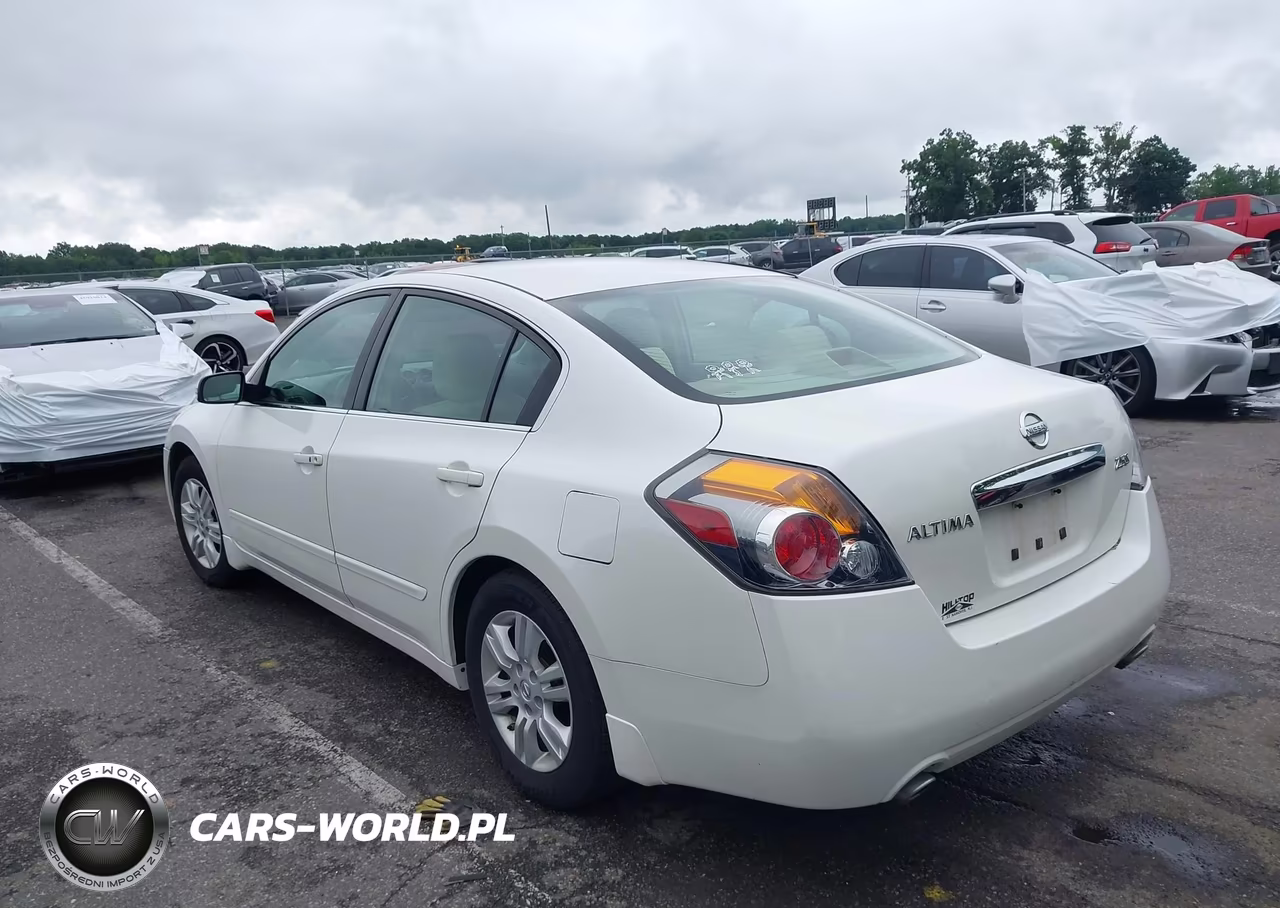 2011 Nissan Altima 2.5 S VIN:1N4AL2AP0BN433977 - 3