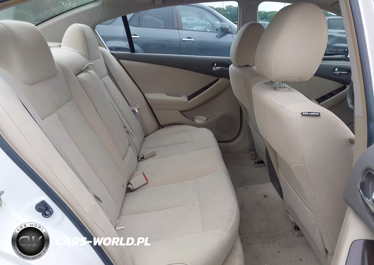 2011 Nissan Altima 2.5 S VIN:1N4AL2AP0BN433977 - 8