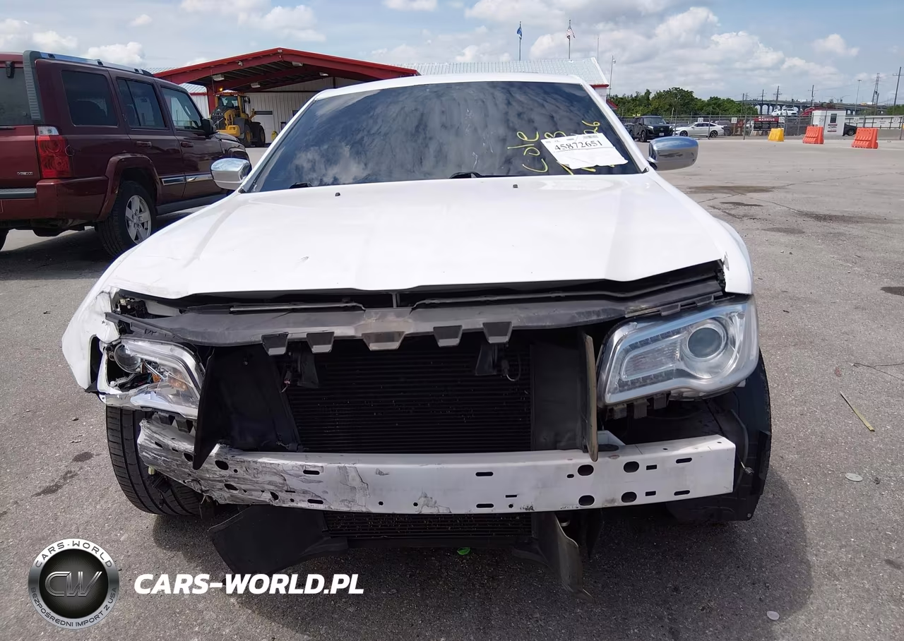 2018 Chrysler 300 Limited VIN:2C3CCAEG2JH227563 - 12
