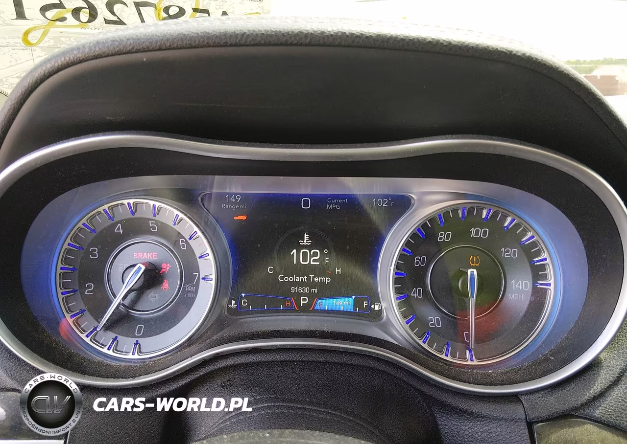 2018 Chrysler 300 Limited VIN:2C3CCAEG2JH227563 - 7