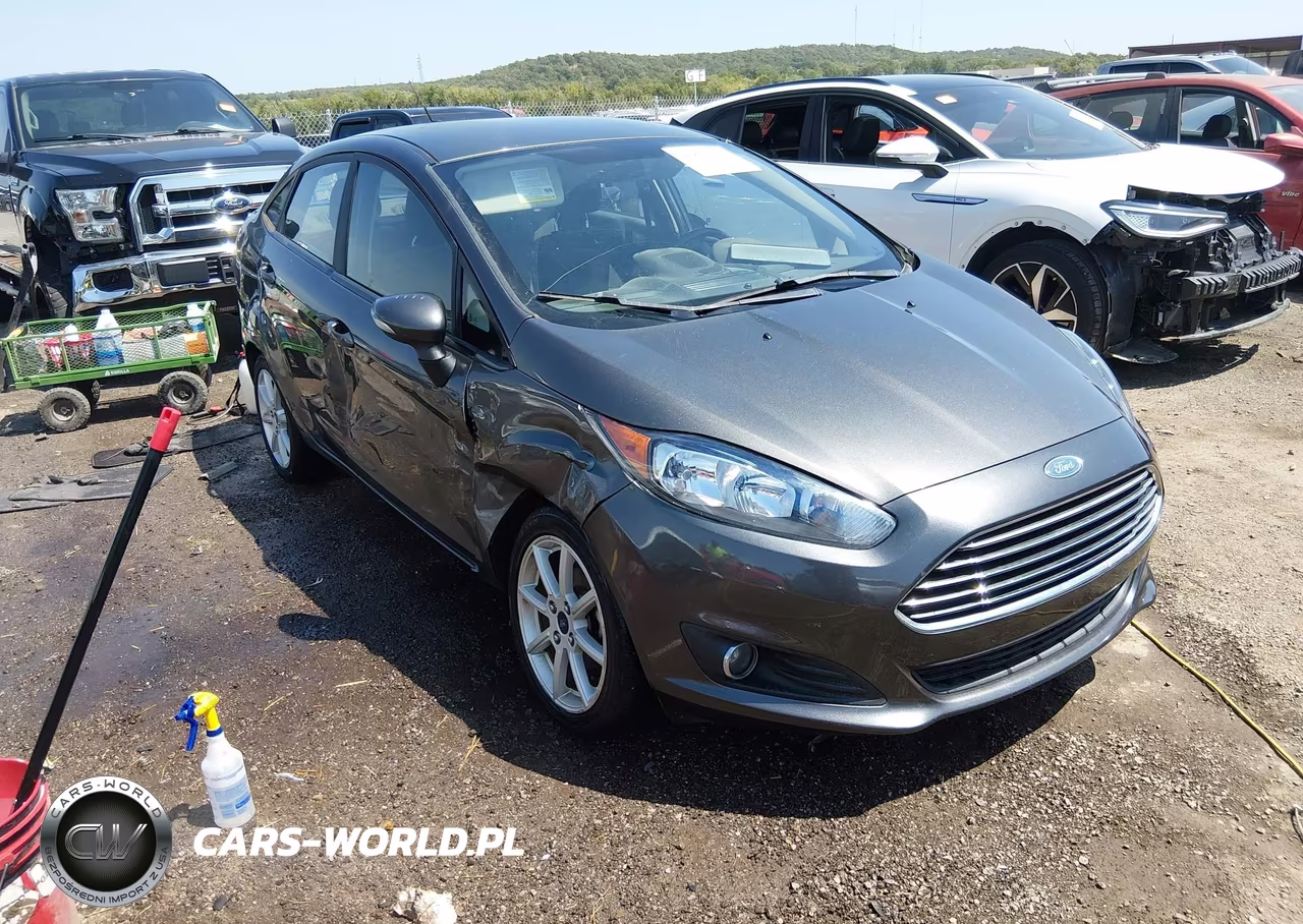 2016 Ford Fiesta Se VIN:3FADP4BJXGM164878 - 1