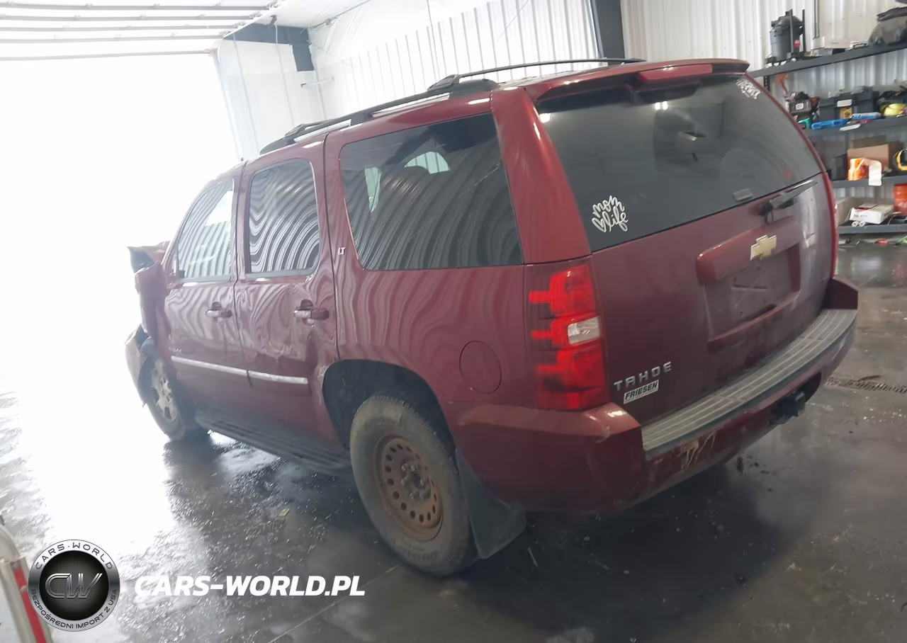2011 Chevrolet Tahoe Lt VIN:1GNSKBE01BR301650 - 3