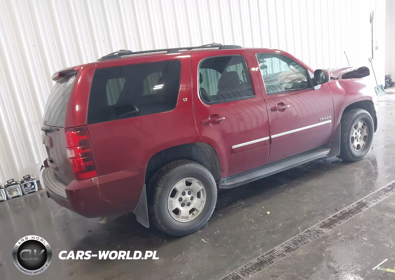 2011 Chevrolet Tahoe Lt VIN:1GNSKBE01BR301650 - 4